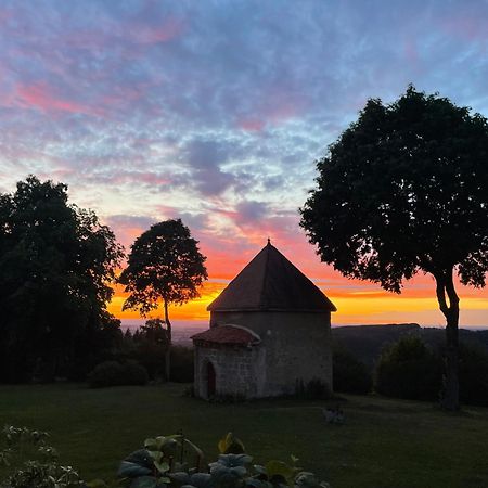 Domaine De Montvianeix Bed & Breakfast Saint-Victor-Montvianeix Luaran gambar