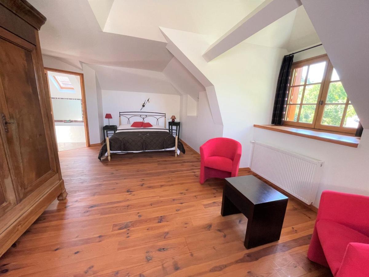 Domaine De Montvianeix Bed & Breakfast Saint-Victor-Montvianeix Luaran gambar