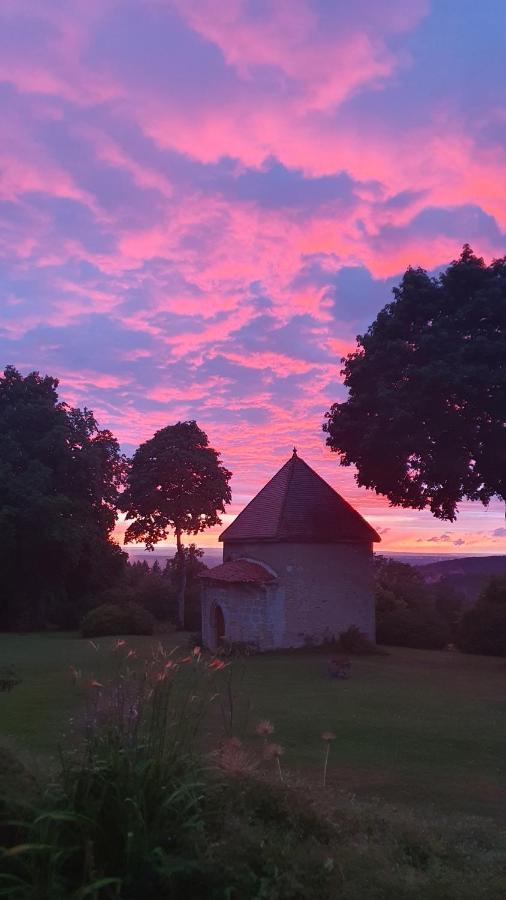 Domaine De Montvianeix Bed & Breakfast Saint-Victor-Montvianeix Luaran gambar