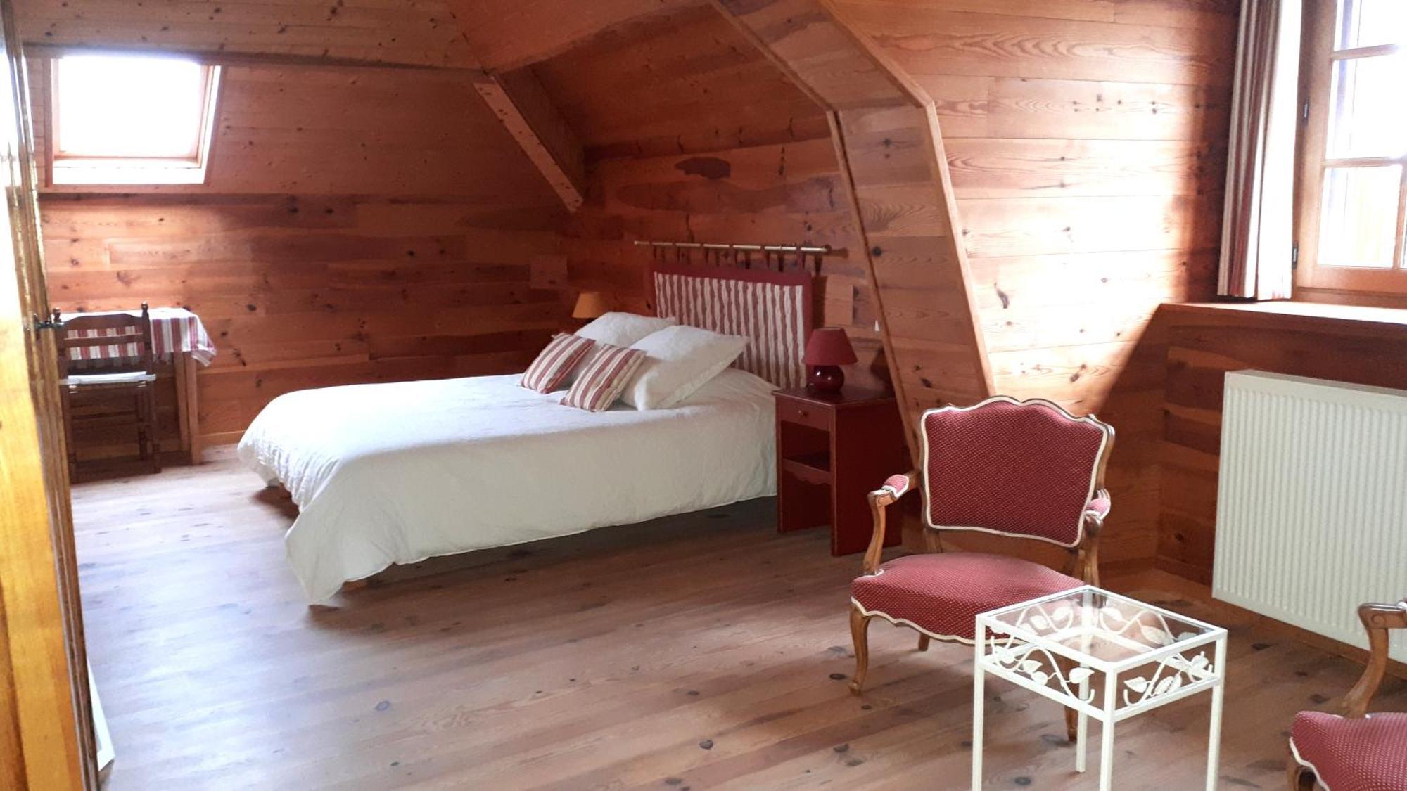 Domaine De Montvianeix Bed & Breakfast Saint-Victor-Montvianeix Luaran gambar